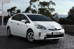 Toyota Prius PHEV XW30 2011