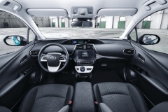 Toyota Prius PHEV 2016