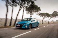 Toyota Prius PHEV 2016