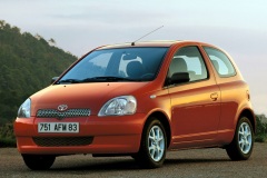 Toyota Yaris XP10 1999