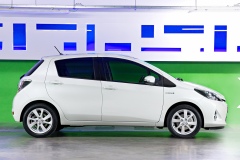 Toyota Yaris Hybrid 2014