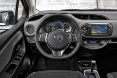 Toyota Yaris Hybrid 2014