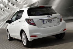 Toyota Yaris Hybrid 2012