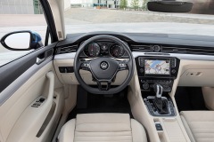 Volkswagen Passat GTE 2015