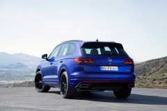Volkswagen Touareg R 2020