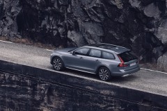 Volvo V90 Cross Country B6 2020