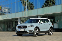 Volvo XC40 D4 Momentum 2017