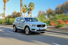 Volvo XC40 D4 Momentum 2017