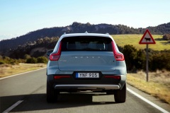 New Volvo XC40 D4 Momentum 2017