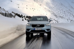 Volvo XC40 D4 Momentum 2017