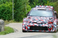 Toyota GR Yaris WRC Rally1 prototyp 2021