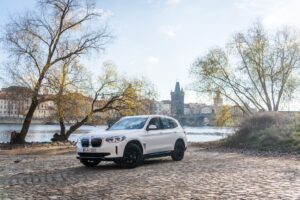 BMW iX3 2020