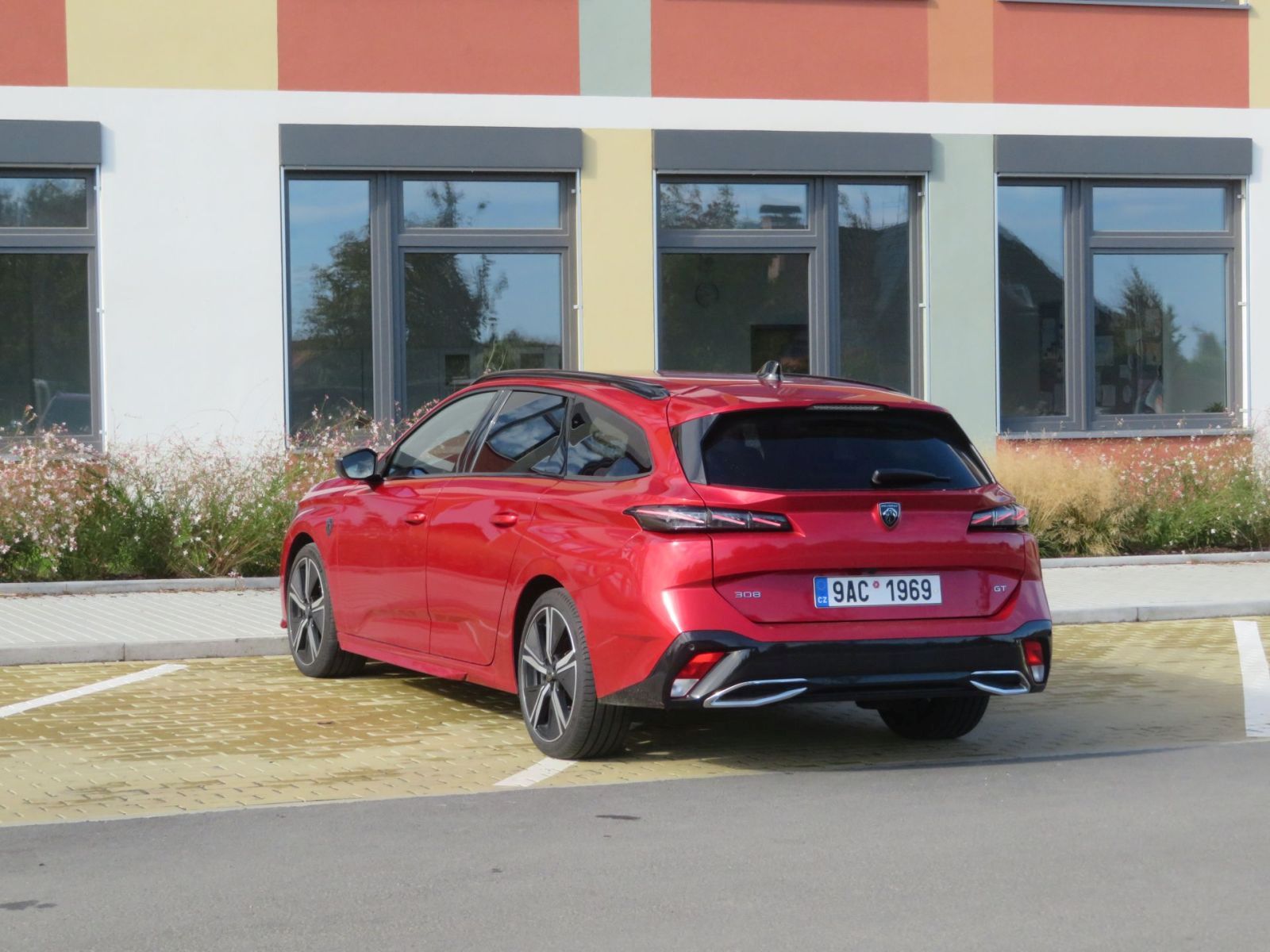 Test: Peugeot 308 SW 1.5 BlueHDi GT (2022)