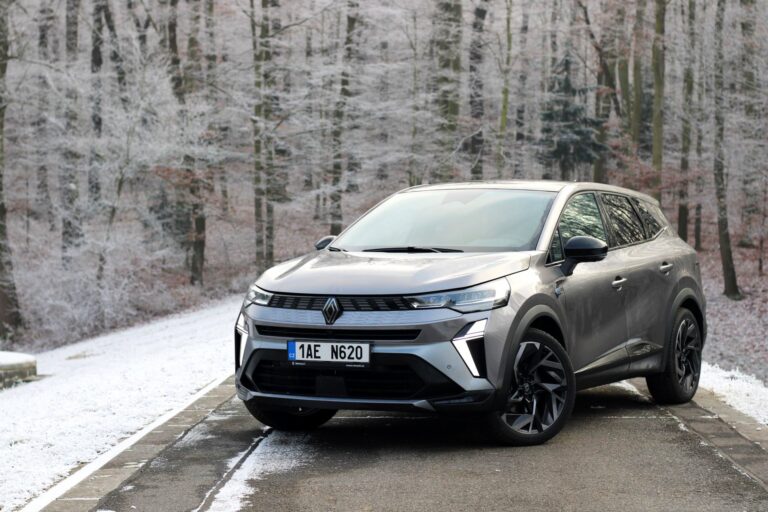 Renault Symbioz E-Tech hybrid 145 Esprit Alpine (2024)