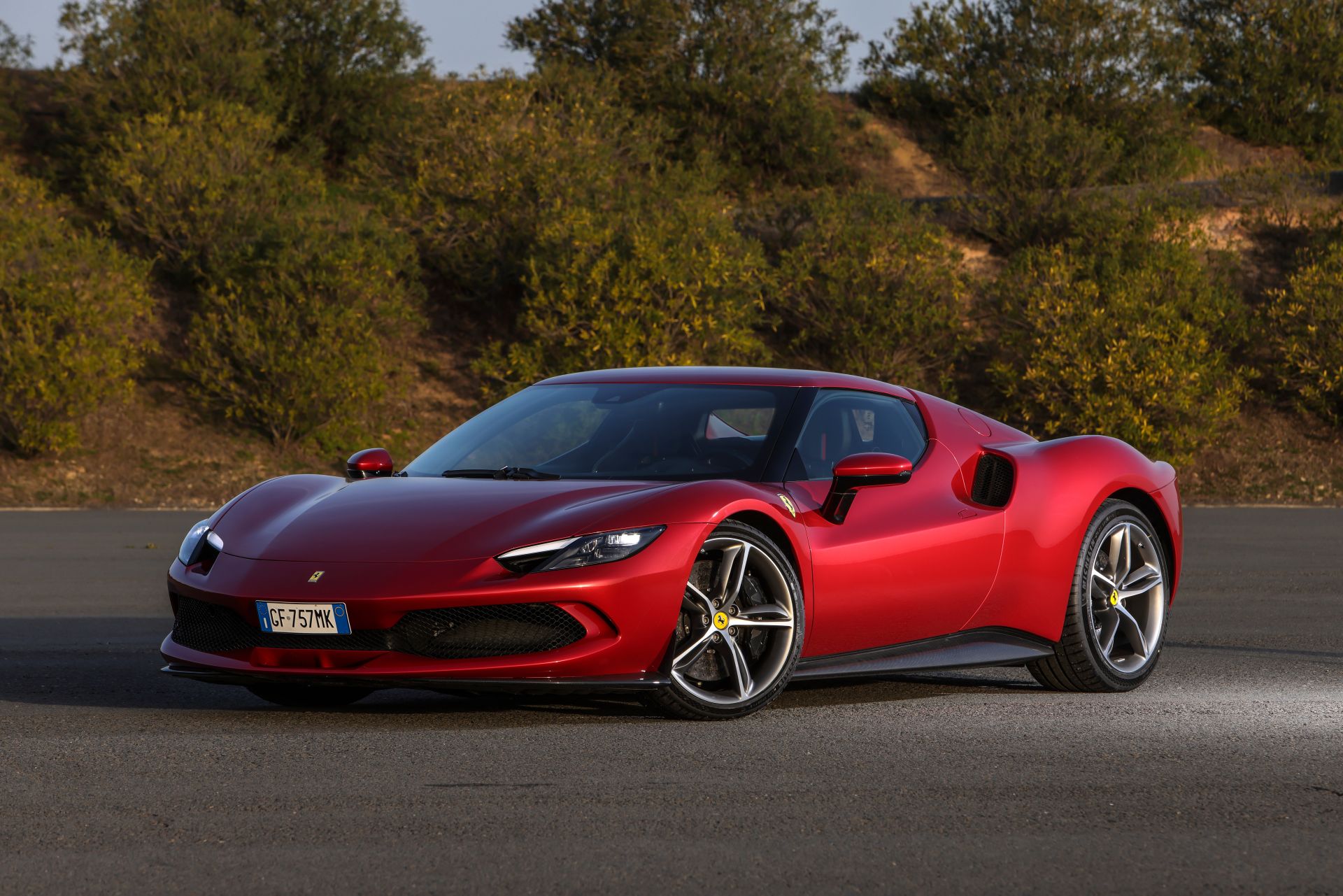 Jaké sporťáky jsou u nás nejprodávanější? Pořadí vás překvapí! O dostupném sportování ro rozhodně není. Mezi nejlepší se řadí i jedno Ferrari