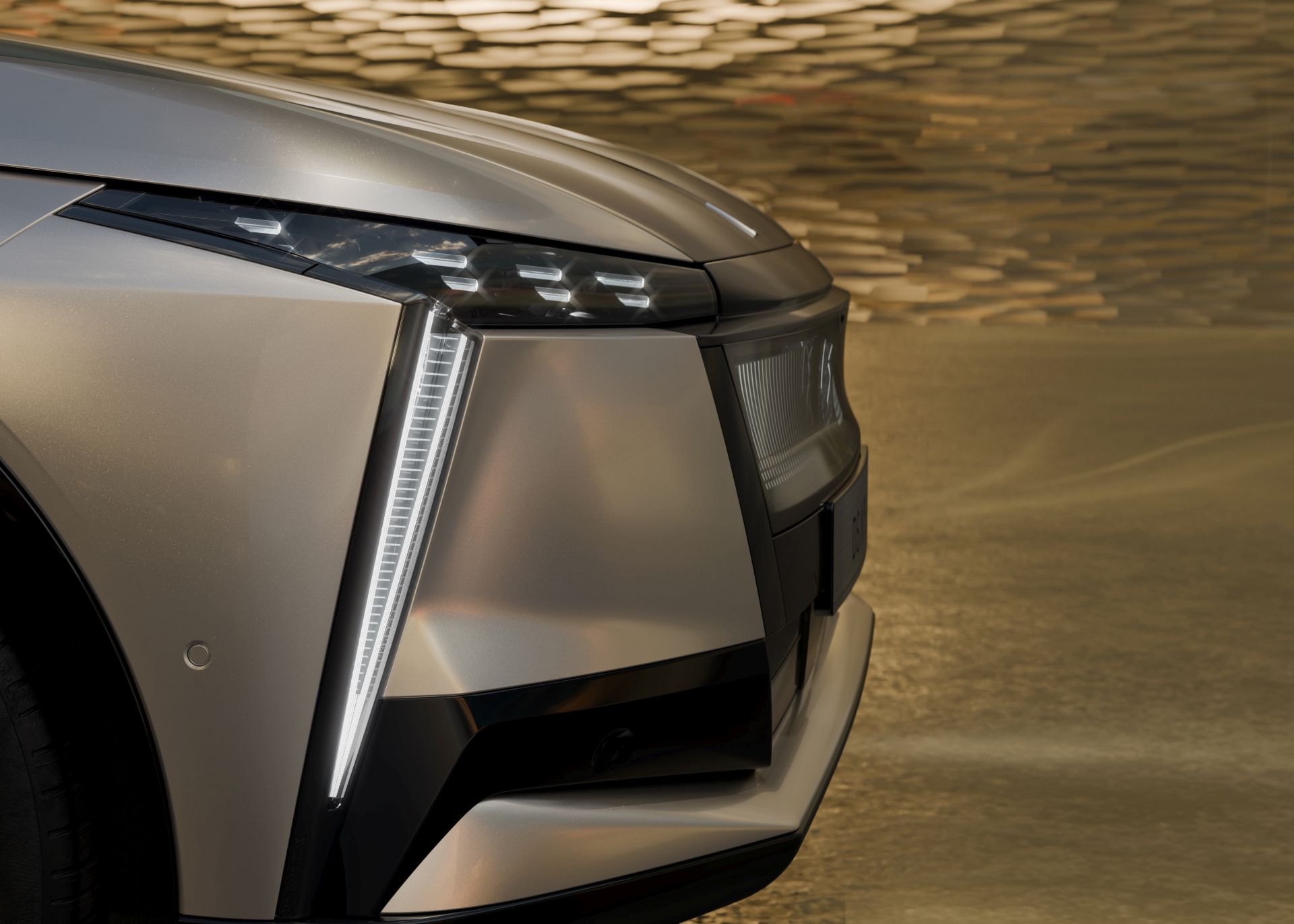 Francouzský Mercedes hledá záchranu. Řešením má být nové SUV DS N°7. Dorazí co nevidět