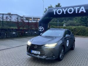 Lexus NX 450h+ 4x4 E-Four 2025