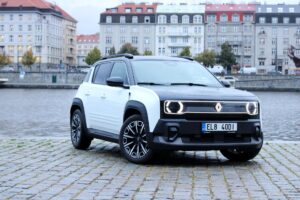 Renault 4 E-Tech Techno Comfort Range 2025