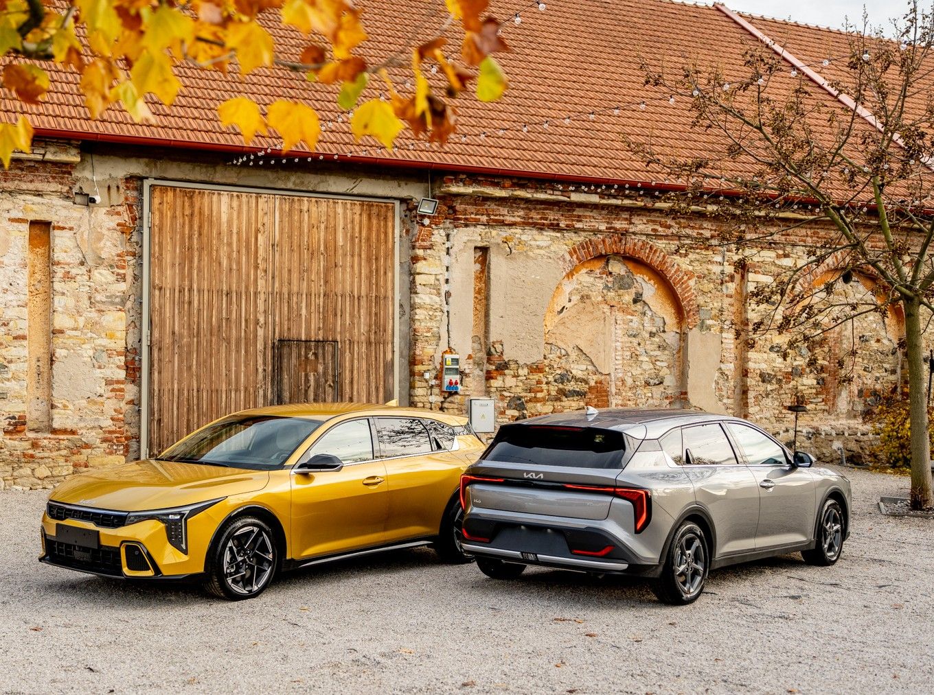 Náhrada za žádanou Kiu Ceed odhaluje české ceny. Novou K4 jsme srovnali s konkurencí. Dokazuje to, že tohle je lákavá nabídka