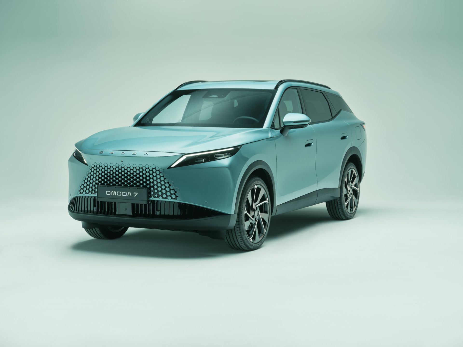 Omoda 7 PHEV 2026