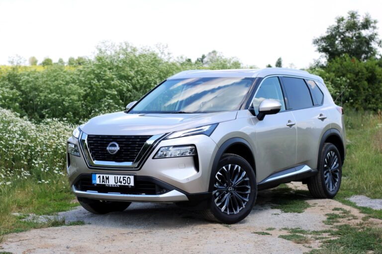 Nissan X-Trail 1.5 VC-T mHEV 2WD Tekna (2026)