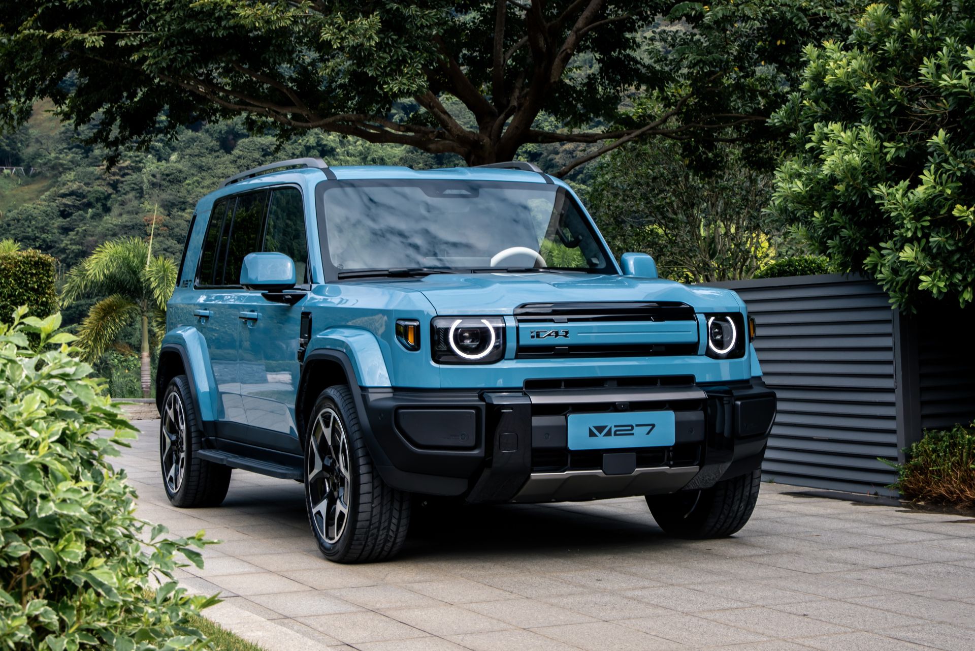 Do Česka míří další čínská značka. Obří SUV iCaur láká na vzhled i schopnosti offroadu